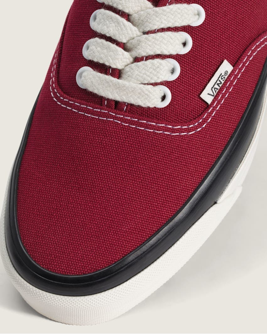 Vans Premium LX Authentic 44 Deck in Bordeaux Red