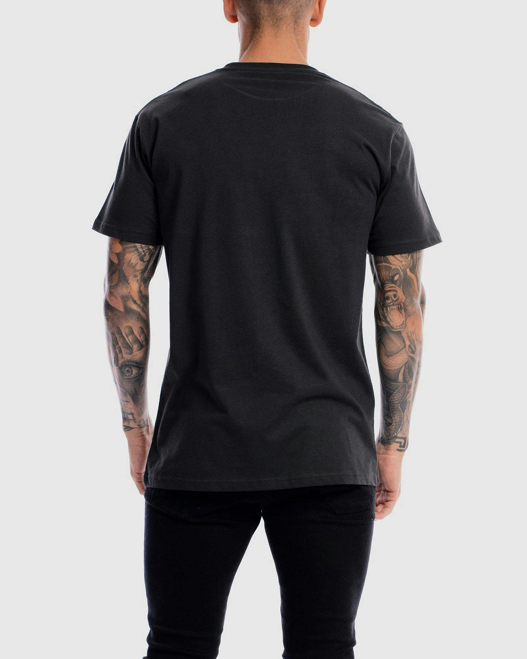 Saint Tee
