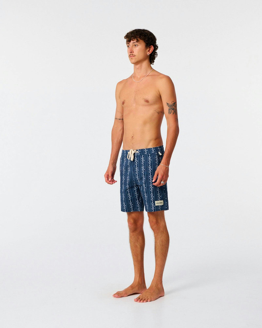 Peace Floral 16" Trunk - Worker Blue