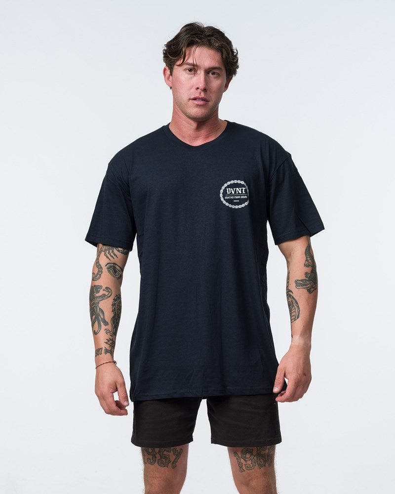 Saxon Chain Tee
