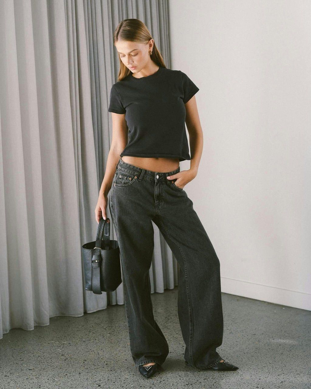 Hill Low Relaxed Jeans - Aged Black