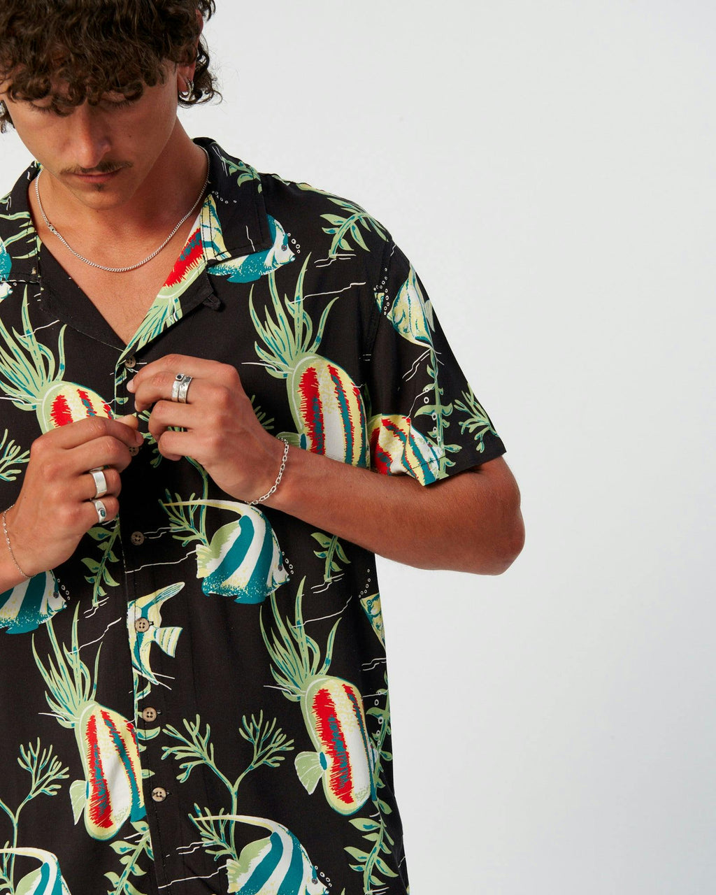 Gilligans Resort Shirt - Black