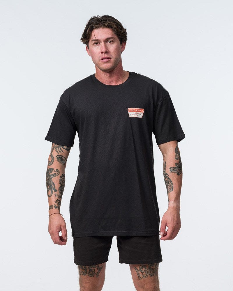 Coiled Crest Tee