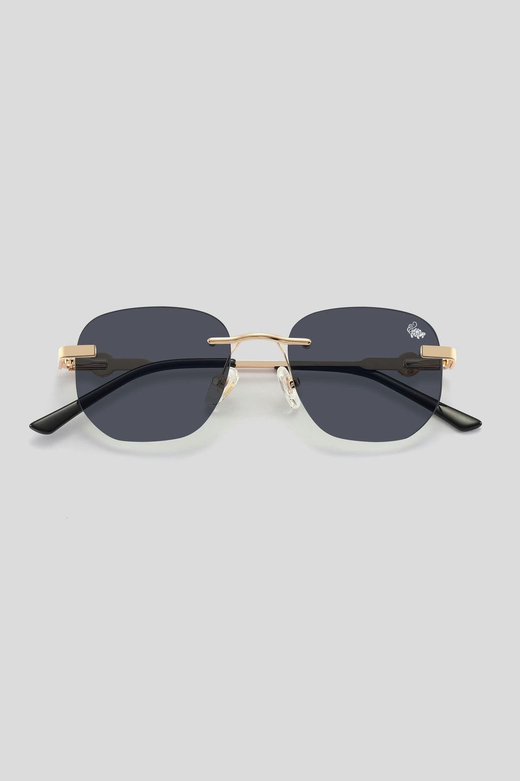 Etienne Black | Gold