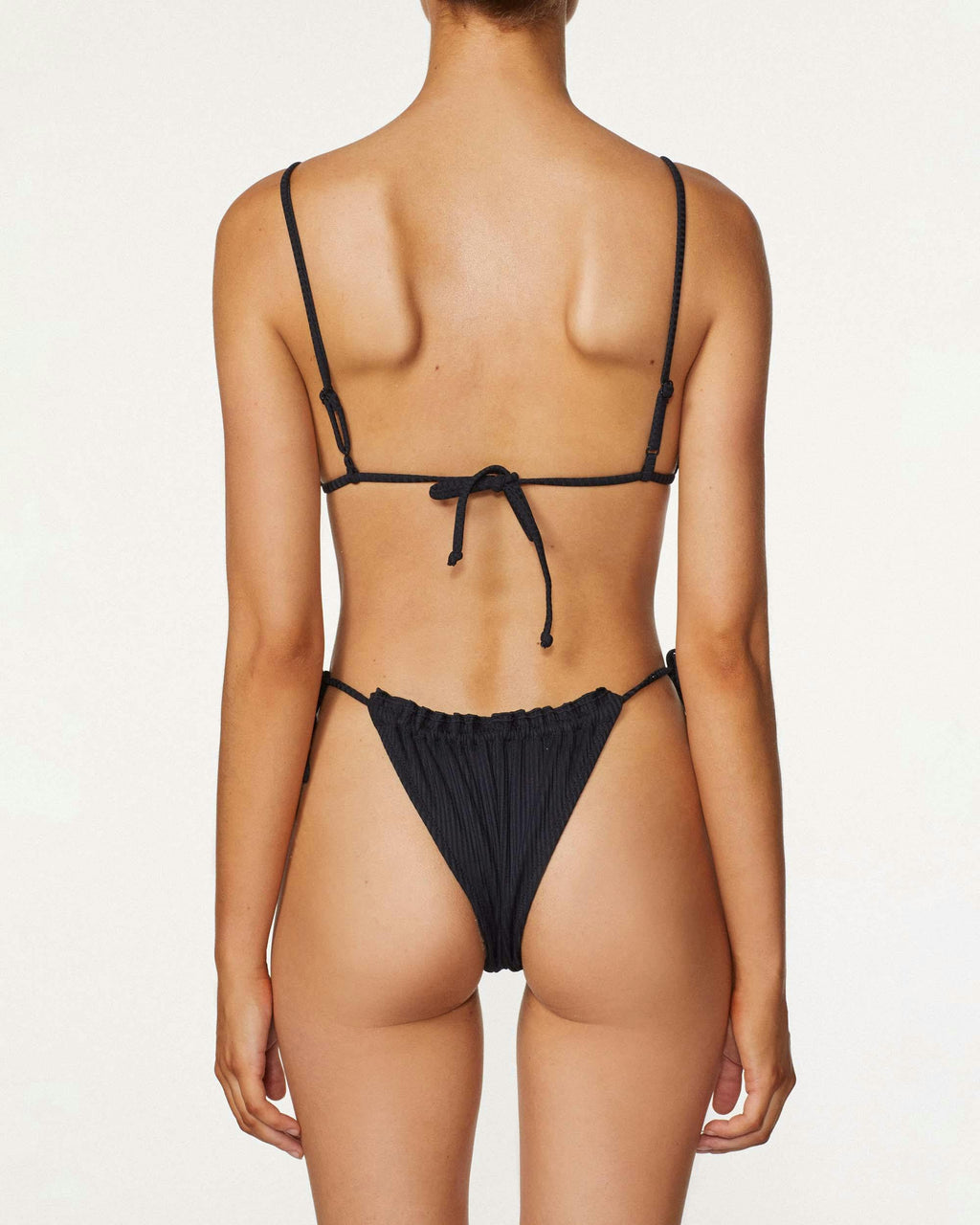 THE FRILL TRI ECO TOP - BLACK RIB