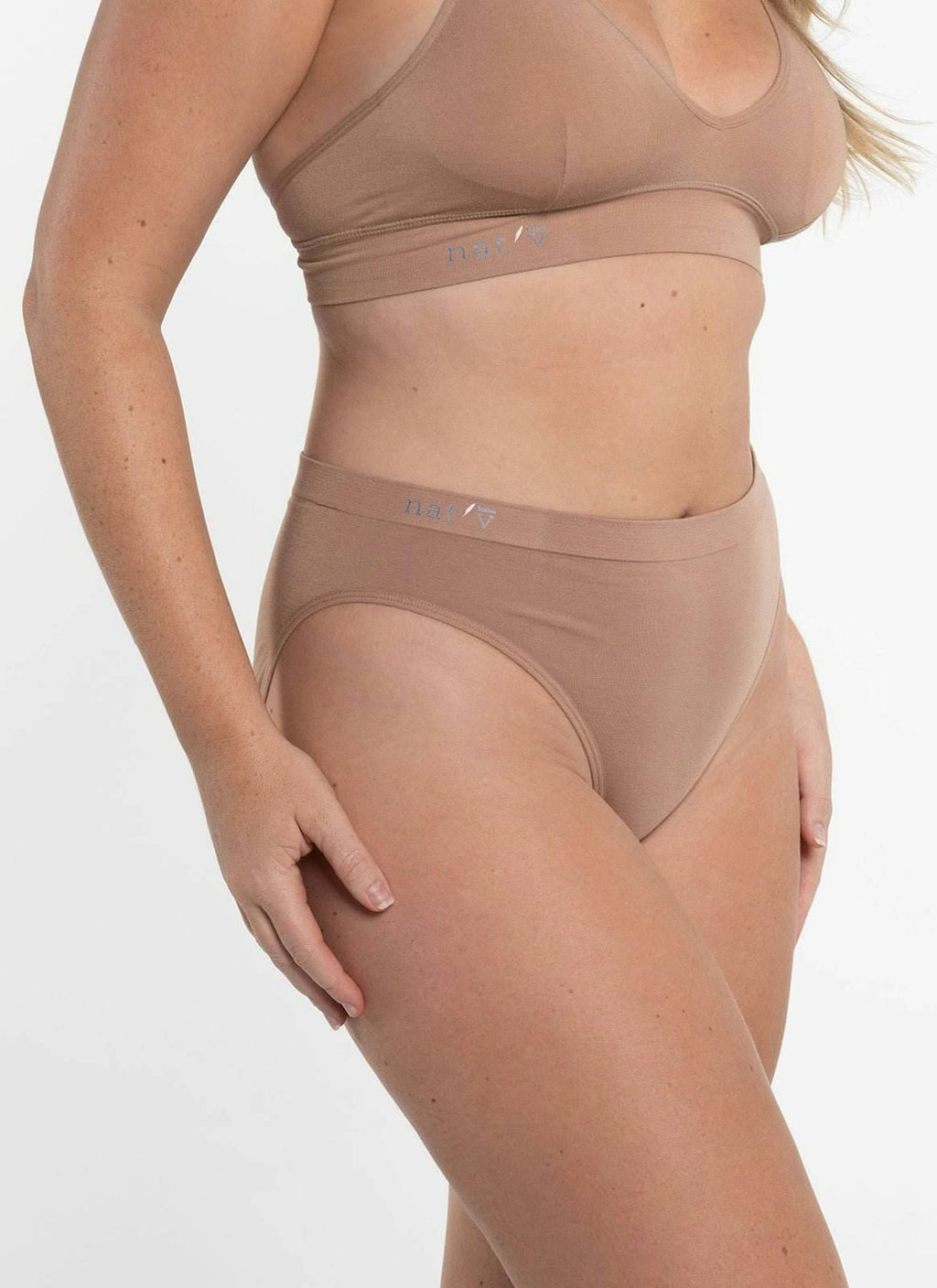 CALLIE BRIEF - CHESTNUT