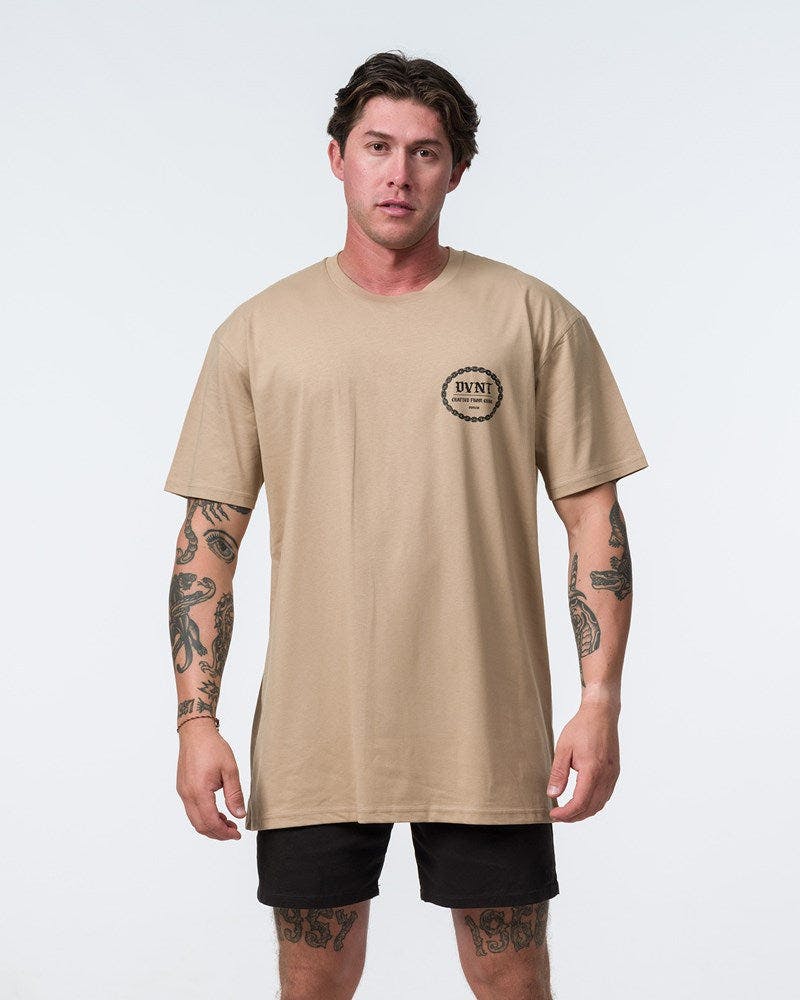 Saxon Chain Tee