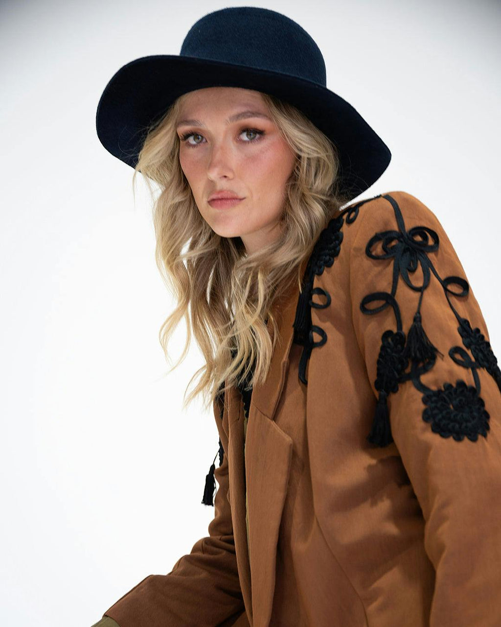 The Janis Felt Hat – Navy