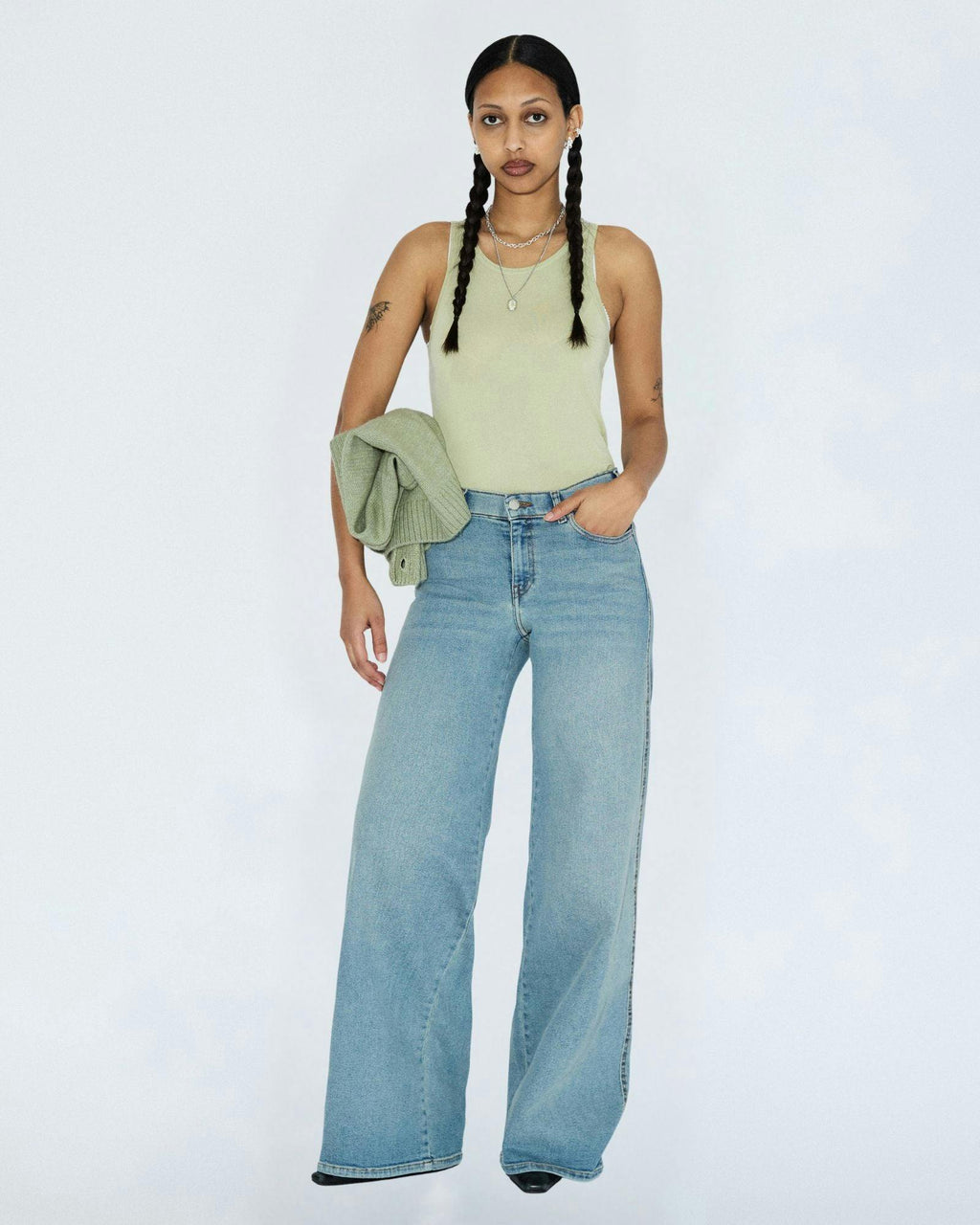 Zila Mid Wide Jeans - Cape Light Vintage