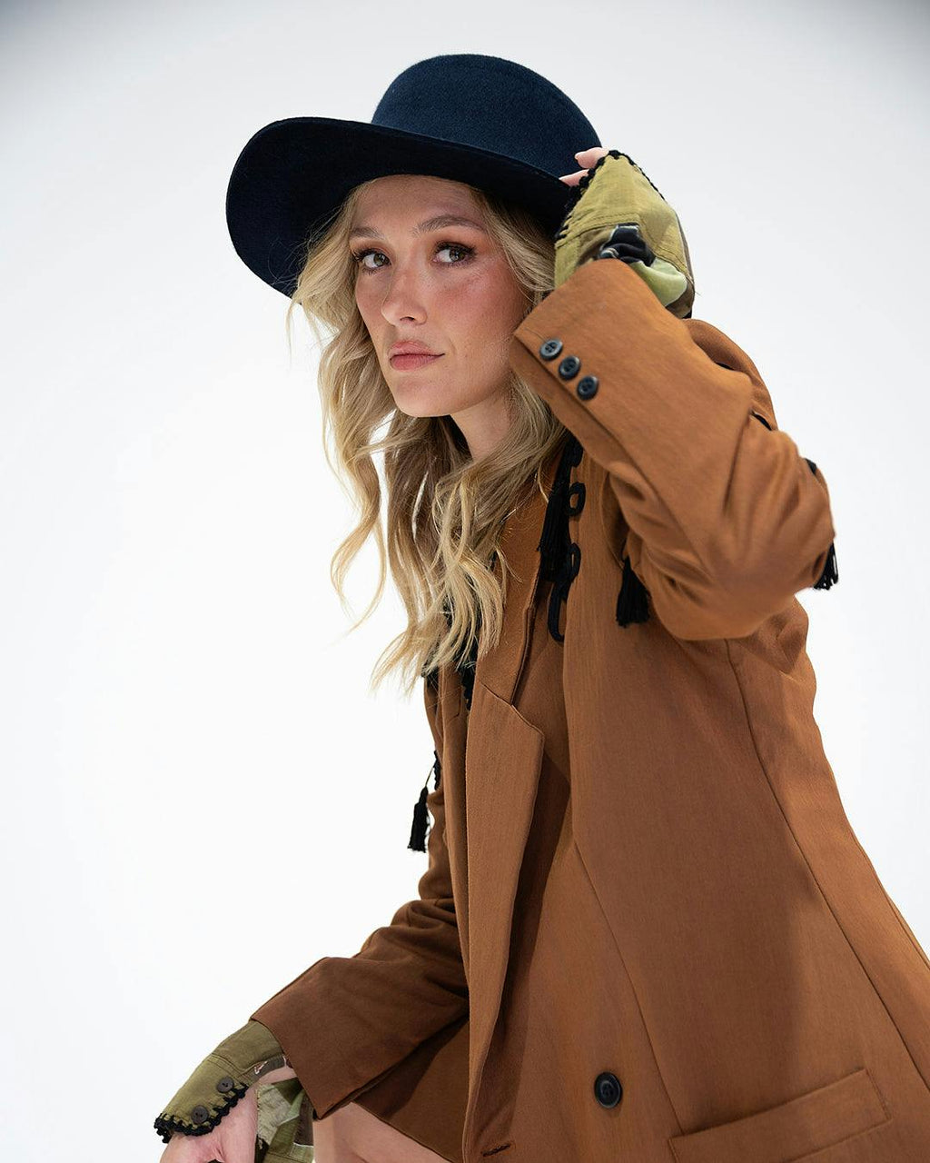 The Janis Felt Hat – Navy