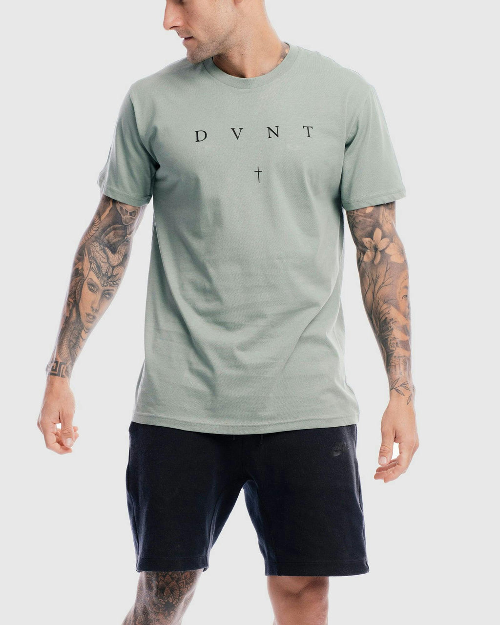 Saint Tee