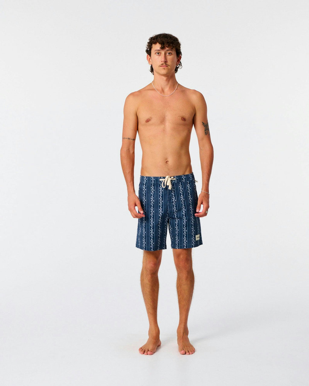Peace Floral 16" Trunk - Worker Blue