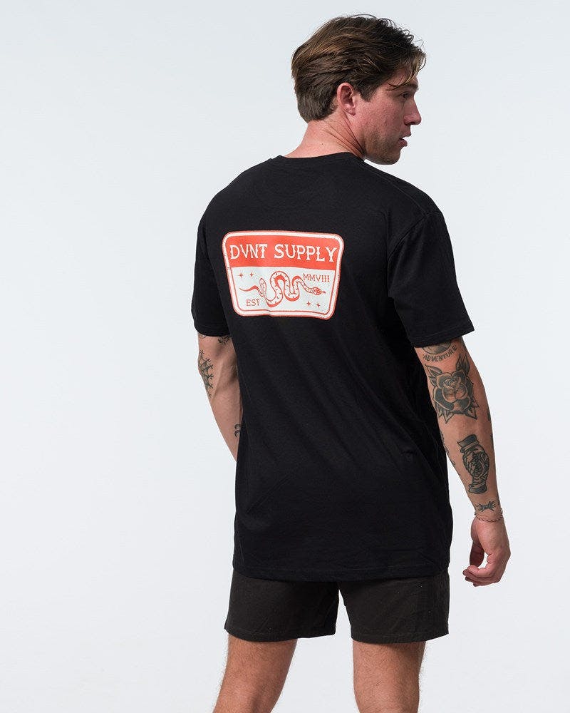 Coiled Crest Tee