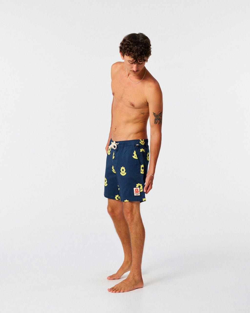 Sunflower 17" Trunk - Worker Blue
