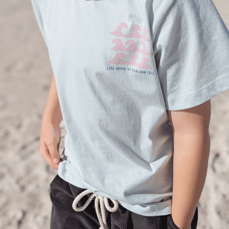 Like Waves Kids Tee – Blue Mist
