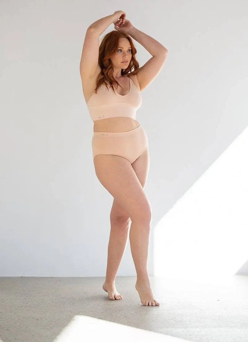 CLASSIC BRIEF - BONE