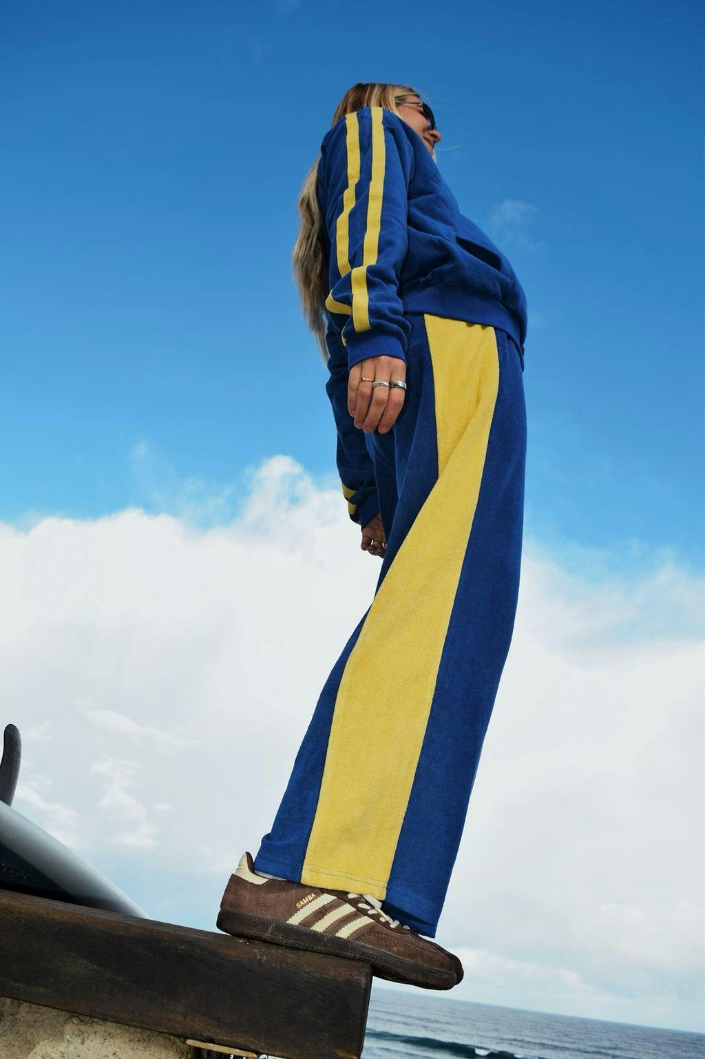 Après Surf Panel Pant in Blue & Yellow