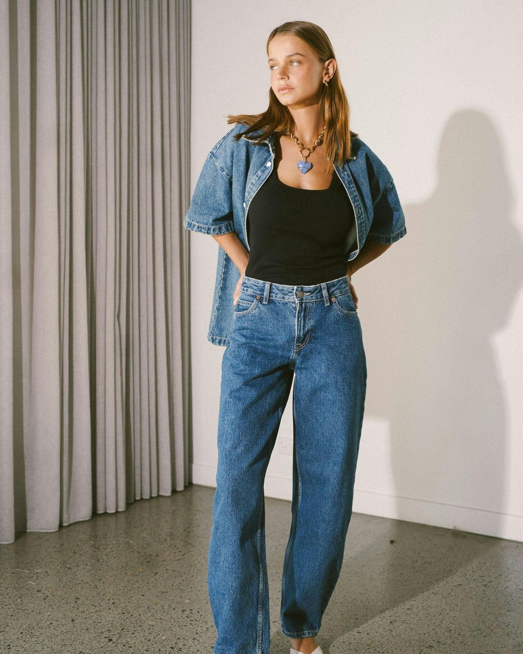 Nanci Barrel Jeans - Stream Mid Retro