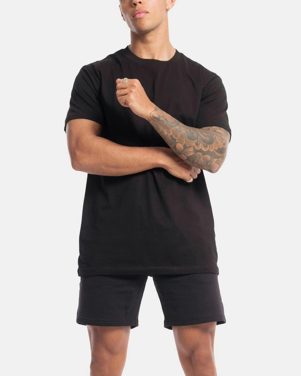 Vacant Tee
