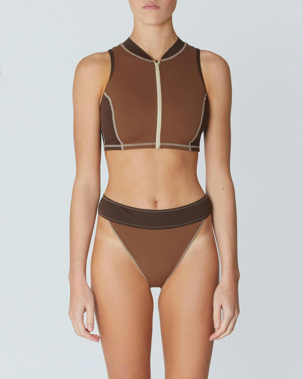 THE CONTOUR ZIP CROP TOP - TORTOISE